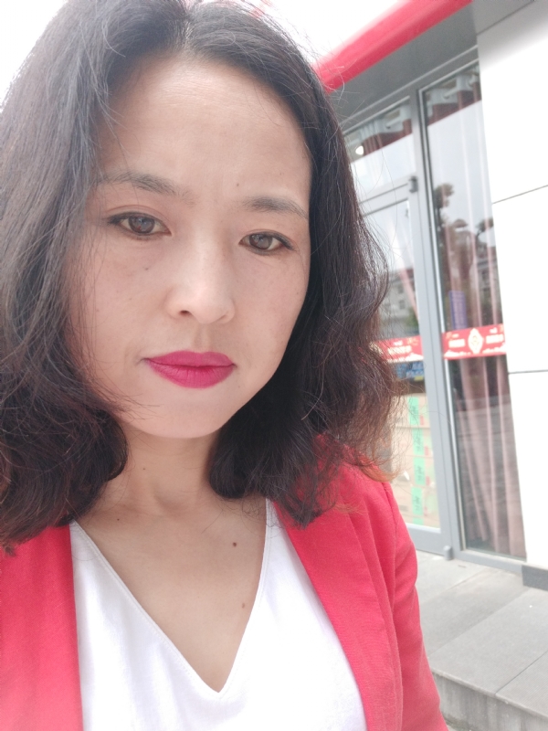 枫叶飘零的第一张照片--湖北红颜知己交友网