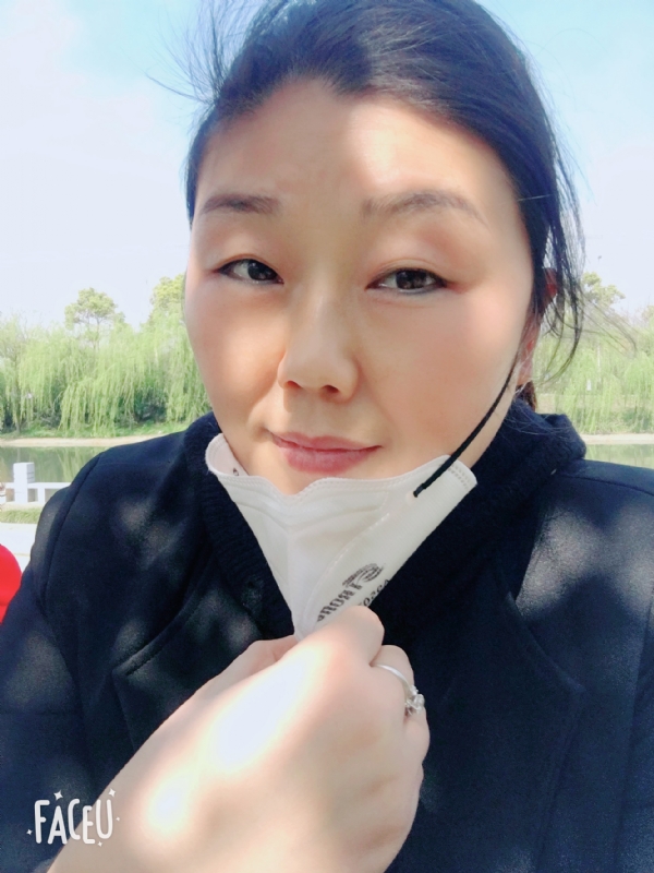 花开半夏的第一张照片--湖北红颜知己交友网